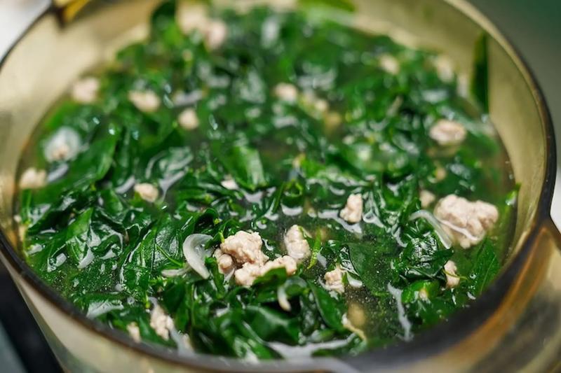 4 loại rau củ cực quen, bán la liệt ngoài chợ Việt nhưng ít ai biết là "cứu tinh" khi bị đau dạ dày- Ảnh 3.