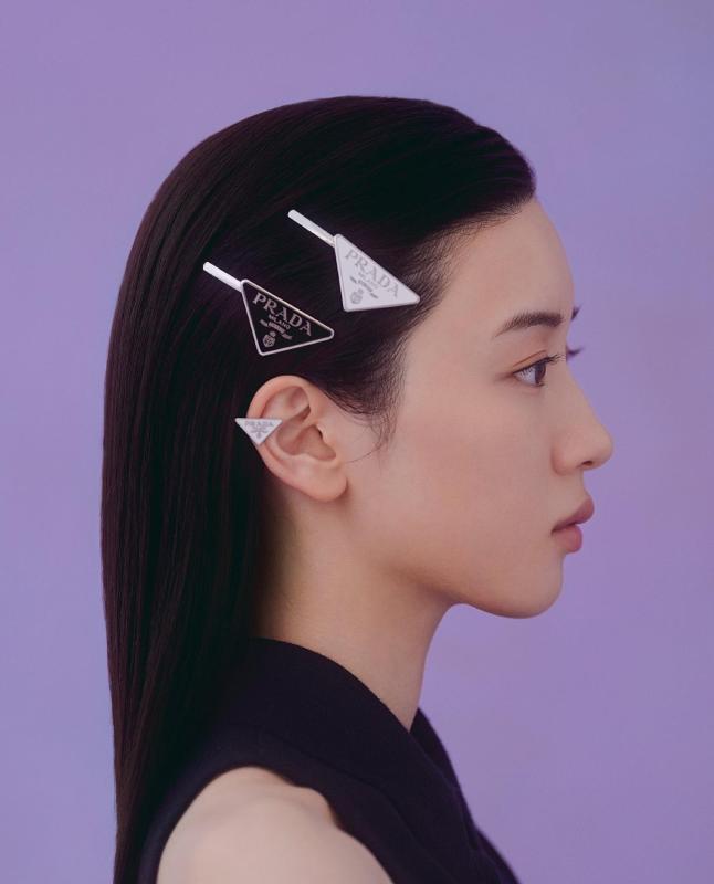 2 đại sứ ngoại tình với nhau, Prada chắc “sống khỏe” nhờ phí bồi thường hợp đồng- Ảnh 13.