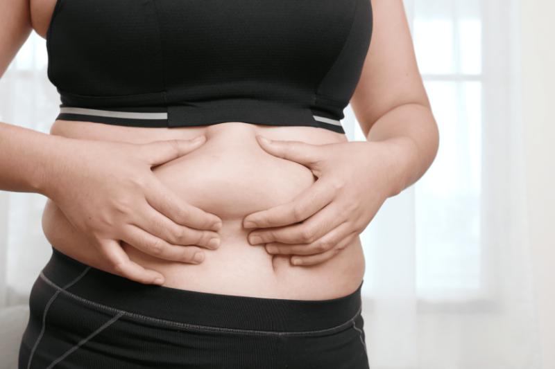 5 BÁO ĐỘNG ĐỎ mỡ nội tạng vượt mức an toàn mà chị em tiền mãn kinh cần đề cao cảnh giác kẻo "hối không kịp"- Ảnh 1.