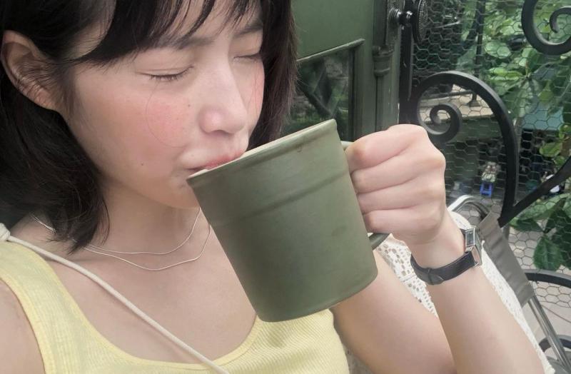 6 thói xấu nhỏ nhưng hại lớn, khiến chị em bước qua tuổi 40 vẫn chưa thoát mụn- Ảnh 2.