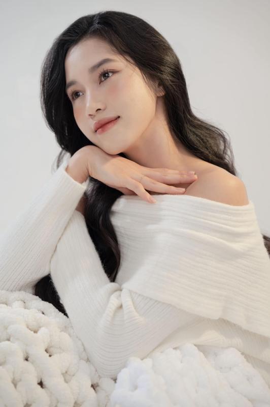 Visual sáng bừng hoà chung không khí yêu nước của hotgirl bóng chuyền Nguyễn Thị Phương- Ảnh 8.