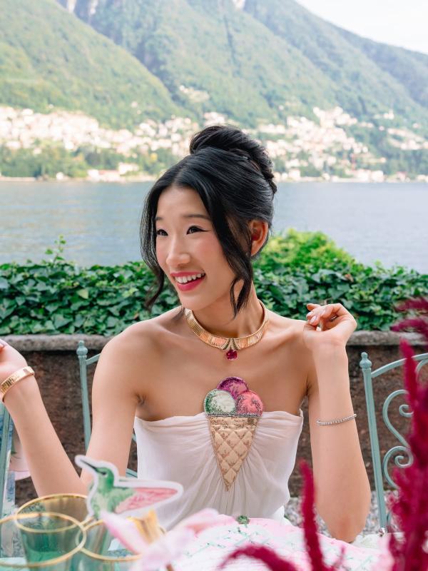 Đám cưới trăm tỷ của tiểu thư hot nhất TikTok lên thẳng Vogue: Dân tình hoài nghi mua bài- Ảnh 6.