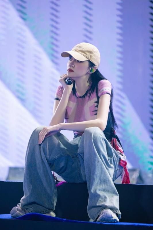 Hương Giang có gì mà dám thi Miss Universe 2025?- Ảnh 3.