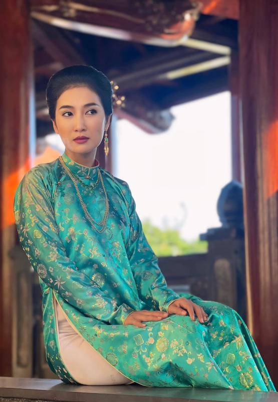 Nhan sắc tuổi 41 trẻ đẹp như đôi mươi của "nữ hoàng phim xưa Việt" yêu bạn trai kém 10 tuổi- Ảnh 1.