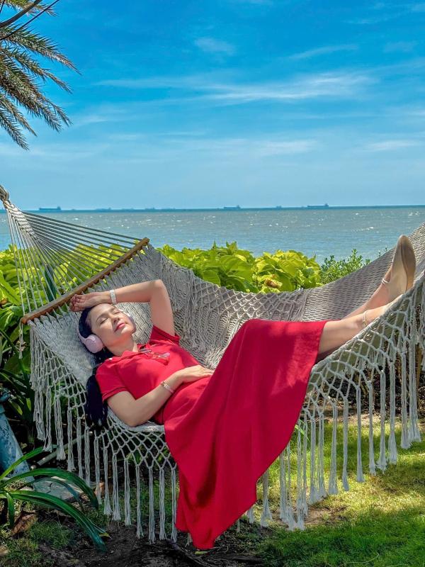 Đệ nhất mỹ nhân Việt sở hữu nhà vườn 3000m2 ở TP.HCM, cát xê 30 cây vàng, 53 tuổi không lấy chồng- Ảnh 4.