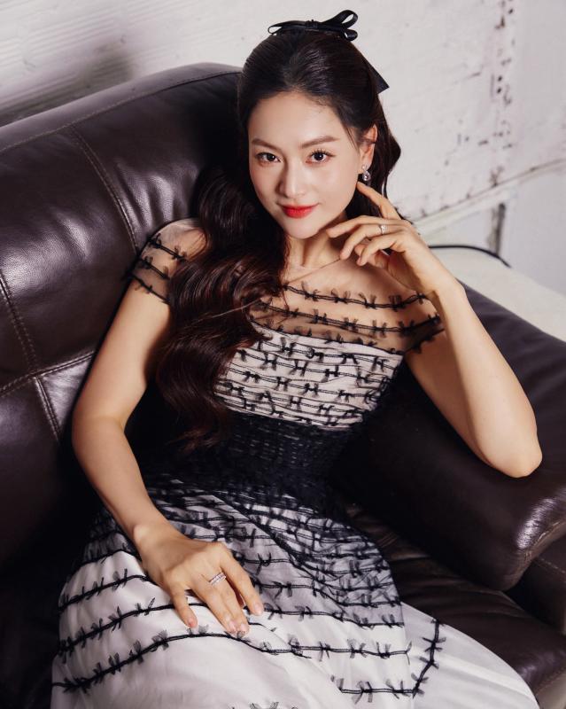Lan Phương chia sẻ nỗi niềm ngày ra toà ly hôn với chồng Tây và lí do phải địu con đi cùng- Ảnh 3.