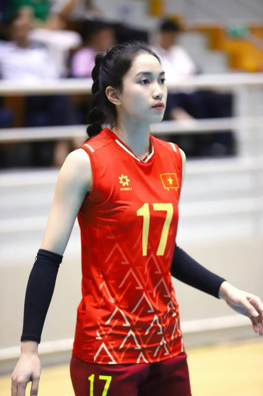 Visual sáng bừng hoà chung không khí yêu nước của hotgirl bóng chuyền Nguyễn Thị Phương- Ảnh 6.
