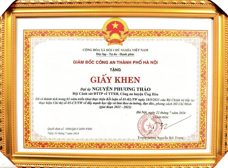 Đại uý Công an xinh đẹp, giỏi võ quật ngã "quái xế" ở Hồ Gươm: Tôi vẫn còn độc thân- Ảnh 9.