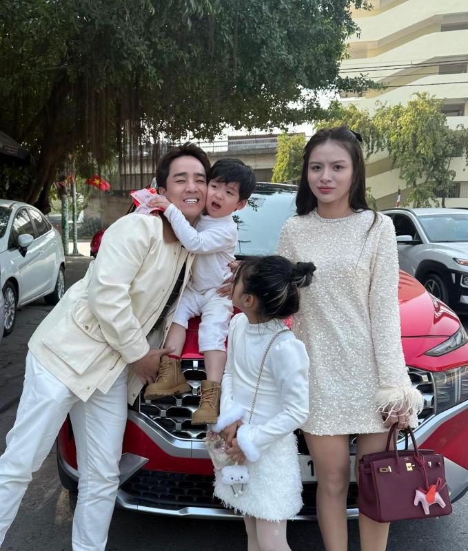 Ai mà có ngờ vợ của 
