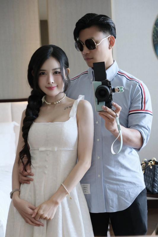 Bạn gái trâm anh thế phiệt của Văn Thanh flex xe đôi sang xịn, minh chứng tình cảm ngọt ngào với người thương- Ảnh 6.