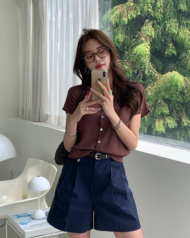 10 set đồ màu trầm đúng chất thu dành cho nàng thích sự trang nhã, sang trọng- Ảnh 10.