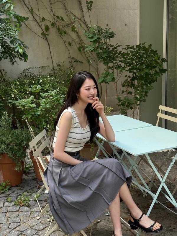 Nữ diễn viên xinh không đối thủ trên màn ảnh Hàn, style ngoài đời xinh tươi và đậm chất nữ tính- Ảnh 6.