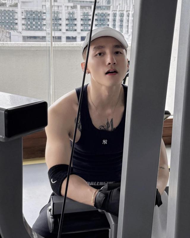 Sơn Tùng mà cứ như này thì sao chịu nổi?- Ảnh 10. Sơn Tùng mà cứ như này thì sao chịu nổi?- Ảnh 10.