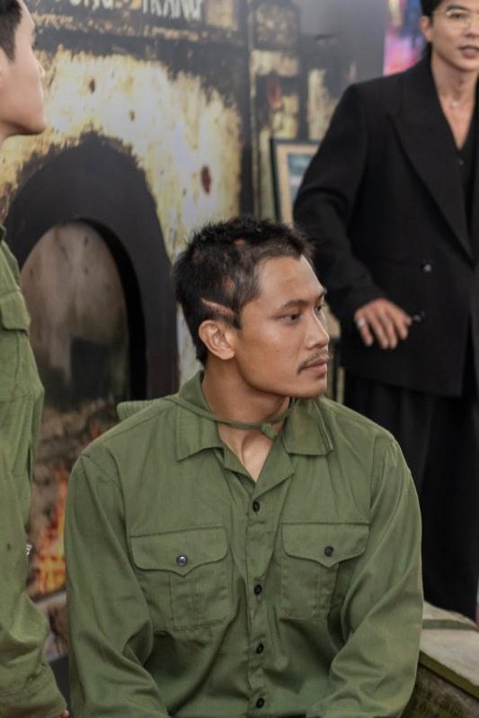 Sao nam phim Mưa Đỏ hết 