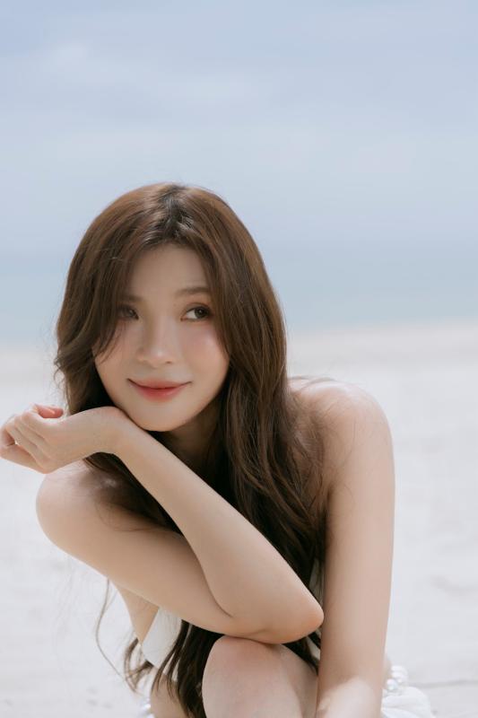 Chưa thấy mỹ nhân Việt nào lão hoá ngược đỉnh cỡ này: Mẹ một con mà như gái 18, nghe tuổi thật không ai tin- Ảnh 8.