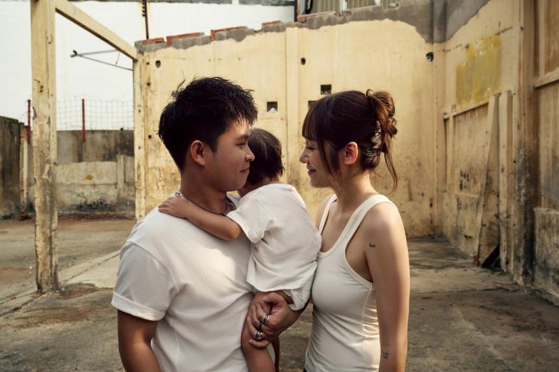 Quán quân Rap Việt bỏ showbiz để lấy vợ sinh con, nay trở lại cho cả làng rap biết thế nào là “trình”- Ảnh 2.