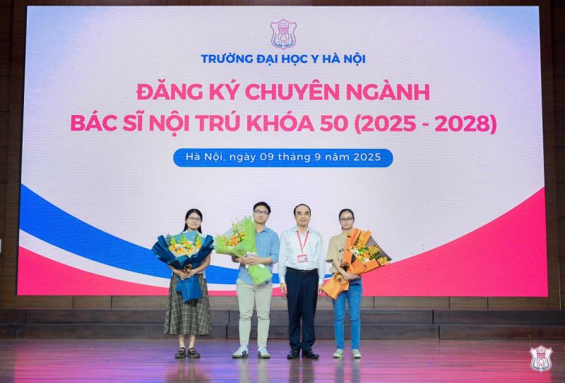 Tinh hoa của tinh hoa: Chân dung thủ khoa kỳ thi bác sĩ nội trú đang HOT nhất MXH!- Ảnh 2.
