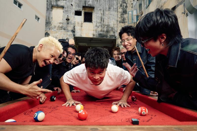 Quán quân Rap Việt bỏ showbiz để lấy vợ sinh con, nay trở lại cho cả làng rap biết thế nào là “trình”- Ảnh 4.