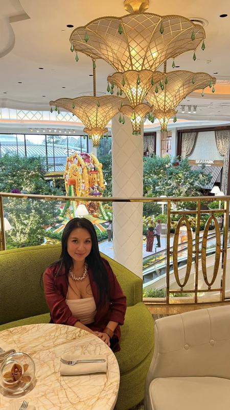 Mỹ nhân gợi cảm nhất Việt Nam: Được chồng chiều chuộng, sống an nhàn, U50 mặc còn sexy hơn trước- Ảnh 4.