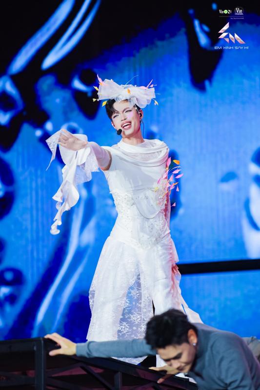 Châu Bùi và dàn Em Xinh "lu mờ" vì 1 nhân vật, làm cỡ nào cũng không lấy được spotlight- Ảnh 2.