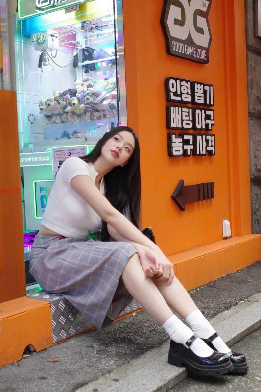 "Luỵ" Thanh Thuỷ ở Seoul, lên đồ như nữ chính phim Hàn năm 2000- Ảnh 7.