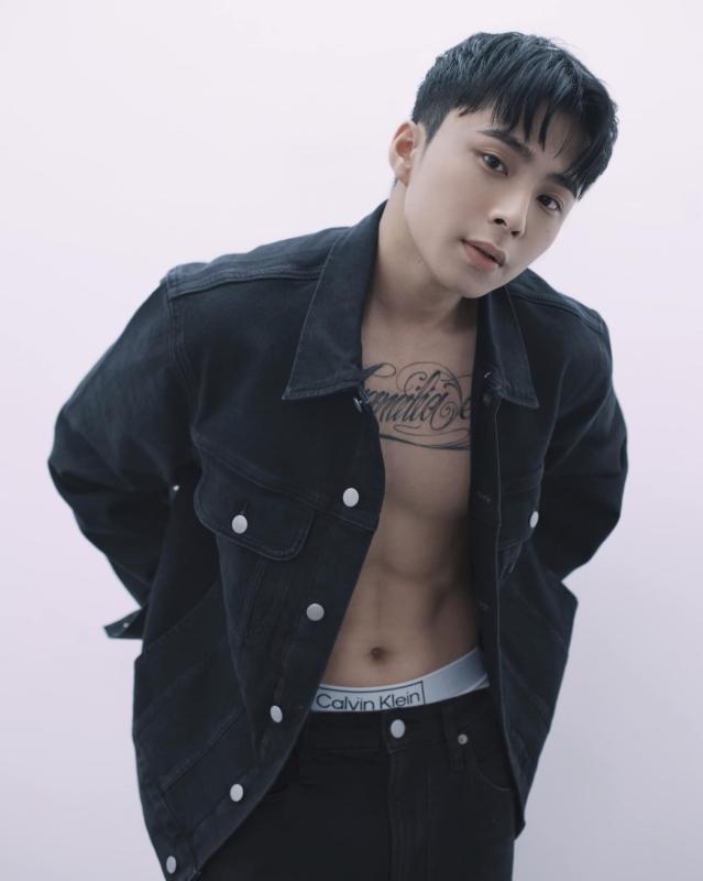 Phát hiện 1 trai đẹp 6 múi bí mật hẹn hò Em Xinh hơn 4 tuổi ngay tại concert?- Ảnh 7.