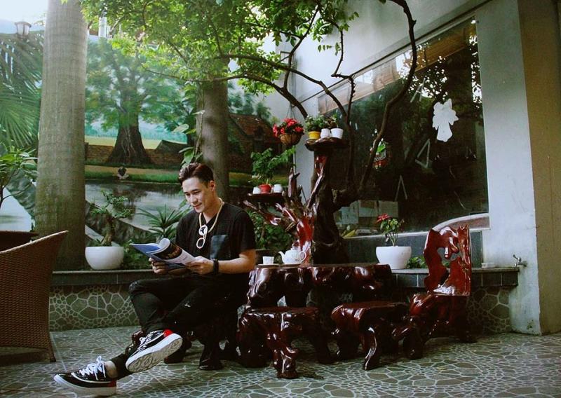 Nam ca sĩ Vbiz là đại gia ngầm, tuổi 44 trẻ trung như đôi mươi, sống một mình trong căn nhà 200 tỷ- Ảnh 2.