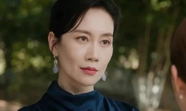 Hãy Để Tôi Tỏa Sáng có nguy cơ lỗ nặng, Triệu Lộ Tư lép vế trước 