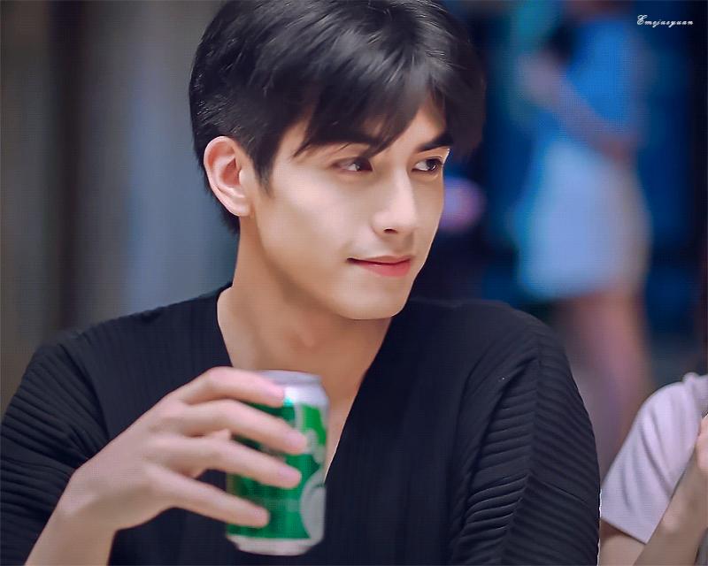 5 sao nam đẹp trai nhất Cbiz hiện nay: Dương Dương chỉ đứng thứ 2, Tiêu Chiến hạng mấy?- Ảnh 10.