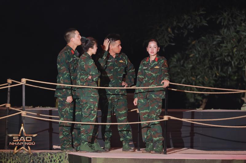 Tập 7 Sao Nhập Ngũ: Hoà Minzy bị chấn thương sau khi bị 