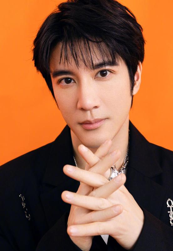 Tin được không visual của mỹ nam số 1 showbiz: Nhan sắc "ăn thịt đường tăng", biết tuổi thật còn sốc nữa- Ảnh 1.