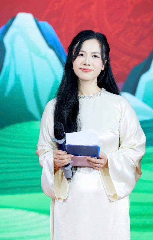 Kim Oanh – Người gieo mầm tự tin cho thế hệ MC Nhí Việt Nam- Ảnh 2.