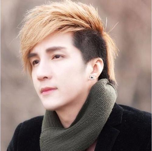 “Quý tử miền Tây” cực đắt show được gọi là “thế thân Đan Trường”, sở hữu biệt thự xe sang hàng tỷ đồng- Ảnh 2.