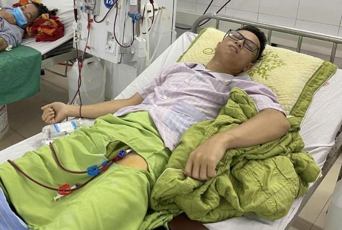 Bác sĩ 32 tuổi bất ngờ phát hiện suy thận giai đoạn cuối- Ảnh 2.