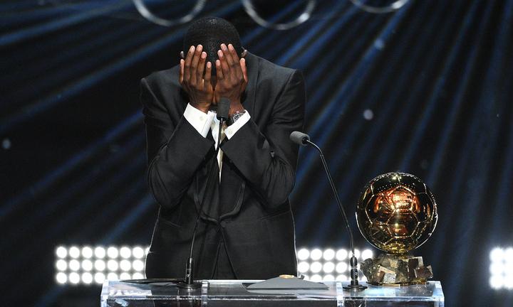Dembele giành Quả bóng vàng: Gọi tên Messi, bật khóc cảm ơn mẹ- Ảnh 3.