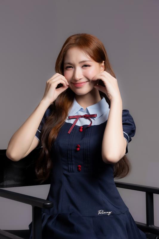Hoà Minzy: 