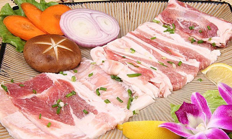 Thịt lợn bị ôi hỏng thường có dấu hiệu này, bà nội trợ thông minh đi chợ sẽ không bao giờ mua!- Ảnh 2.