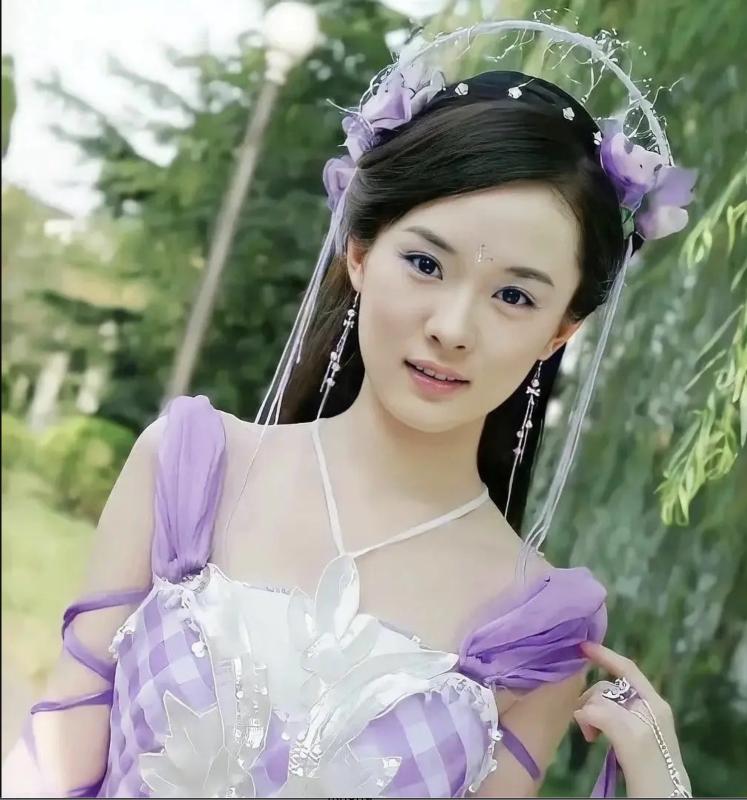 10 tiên nữ đẹp nhất Trung Quốc: Lưu Diệc Phi xếp sau Dương Mịch, hạng 1 nhan sắc khuất phục vạn vật- Ảnh 8.