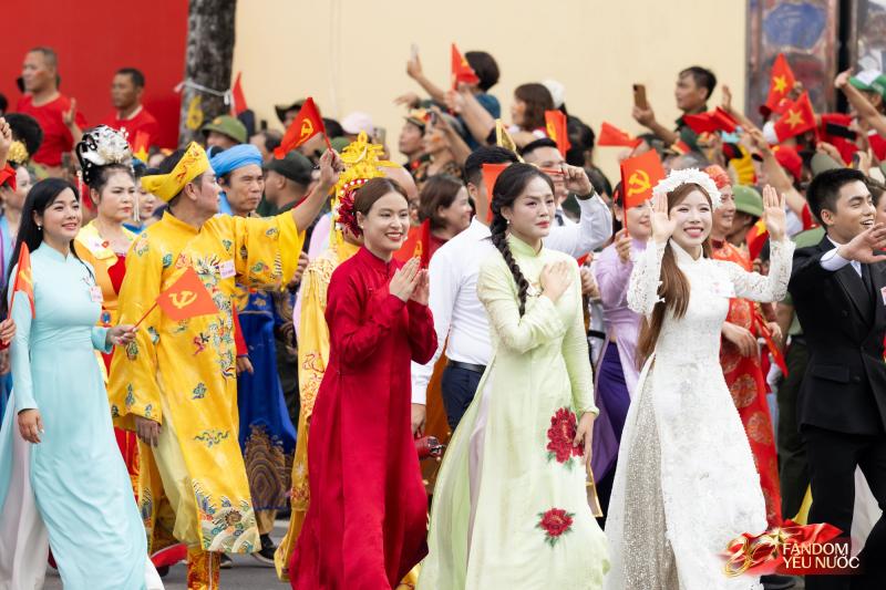 Nam ca sĩ bất ngờ 