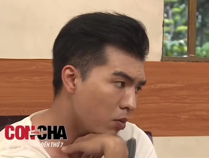 2,4 triệu người không tin đây là Steven Nguyễn, mỹ nam đẹp nhất Mưa Đỏ làm sao thế này?- Ảnh 4.