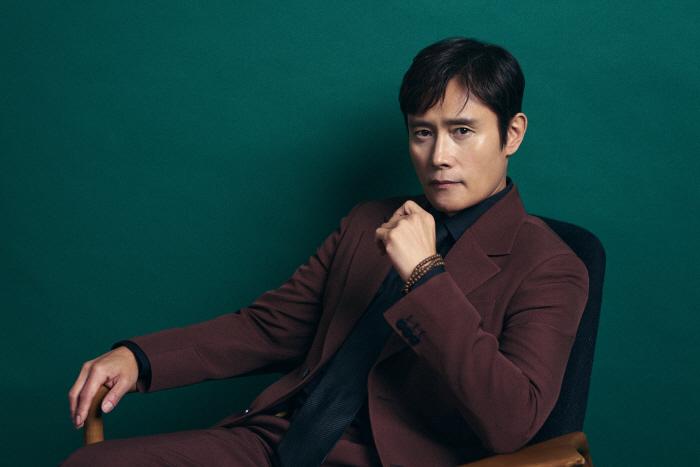 Nghịch lý: Drama đời tư nổ trời, nhưng nam diễn viên này vẫn là Nghịch lý: Drama đời tư nổ trời, nhưng nam diễn viên này vẫn là