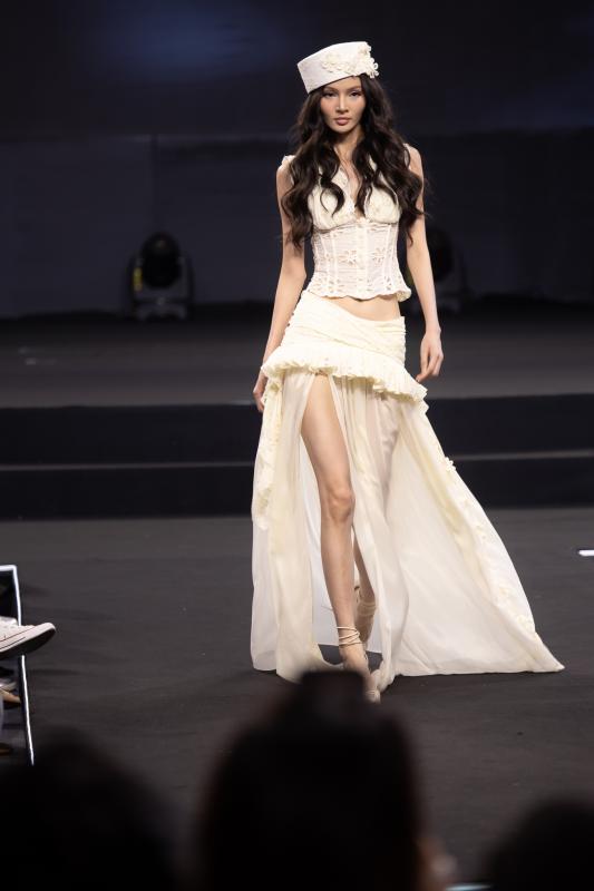 NTK indie và local brand trẻ bùng nổ sáng tạo trên runway TikTok Shop- Ảnh 12.