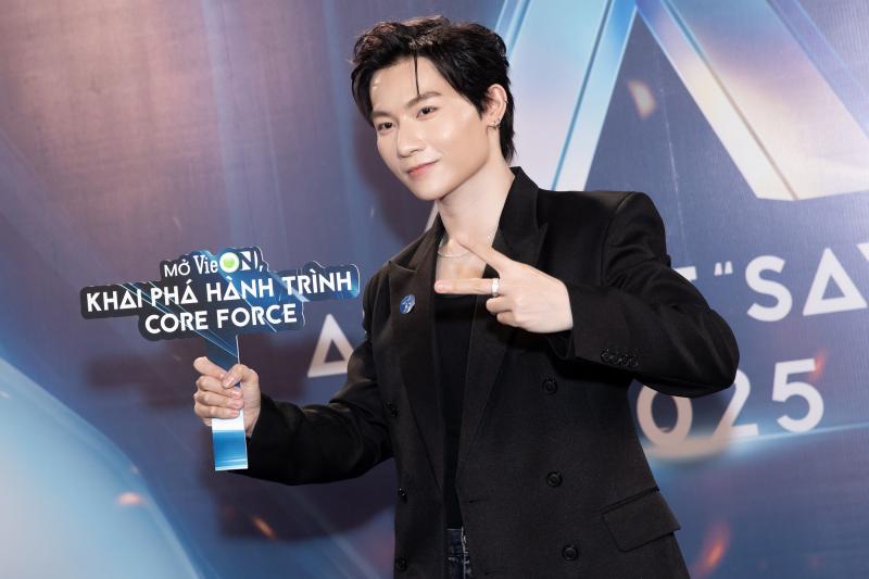 Karik - B Ray - BigDaddy nổi bật dàn Anh Trai Say Hi 2025 visual như 