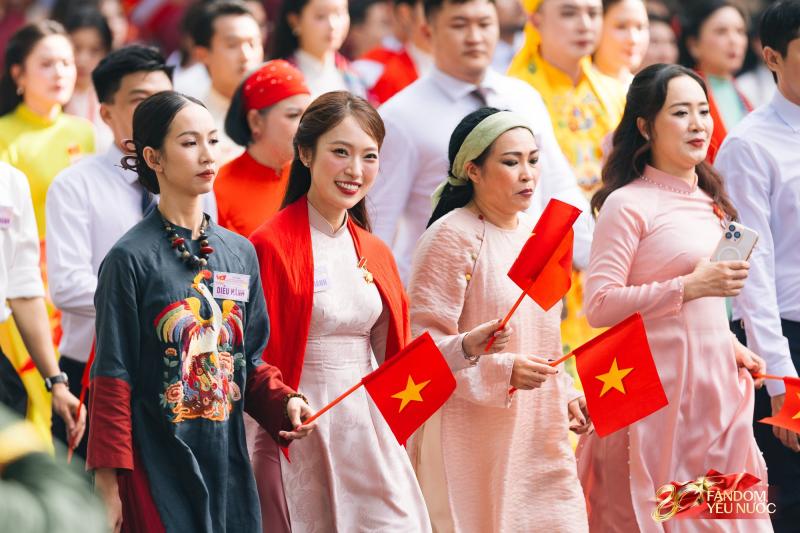 Nam ca sĩ bất ngờ 