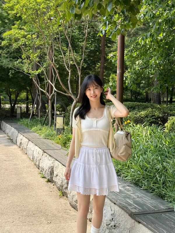 "Ác nữ" U40 đẹp ngang Yoona: Ngoài đời trẻ lâu không tưởng, từng có màn hở bạo đi vào lịch sử- Ảnh 15.