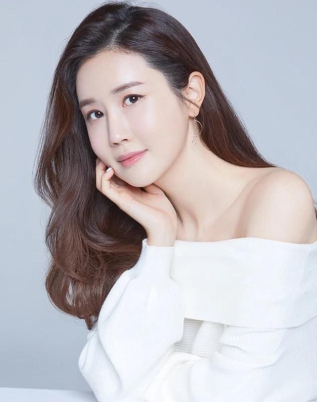 10 nữ thần dao kéo đẹp nhất Hàn Quốc: Park Min Young bét bảng chẳng oan, hạng 1 là tuyệt tác suốt 22 năm- Ảnh 4.