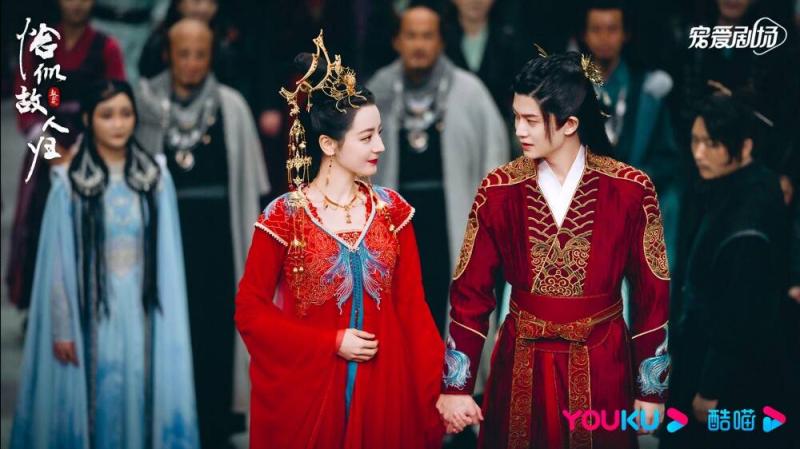 10 tân nương đẹp nhất Trung Quốc: Địch Lệ Nhiệt Ba xếp sau Dương Tử, hạng 1 nhan sắc thách thức cả showbiz- Ảnh 12.