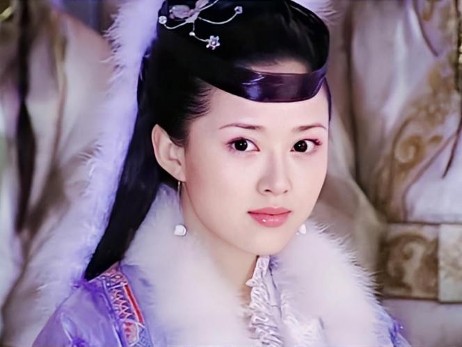 10 tiên nữ đẹp nhất Trung Quốc: Lưu Diệc Phi xếp sau Dương Mịch, hạng 1 nhan sắc khuất phục vạn vật- Ảnh 5.