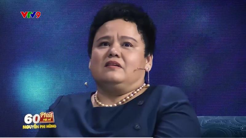 Danh tính người phụ nữ lớn hơn 12 tuổi lên truyền hình nói về thông tin yêu ca sĩ Phi Hùng- Ảnh 2.