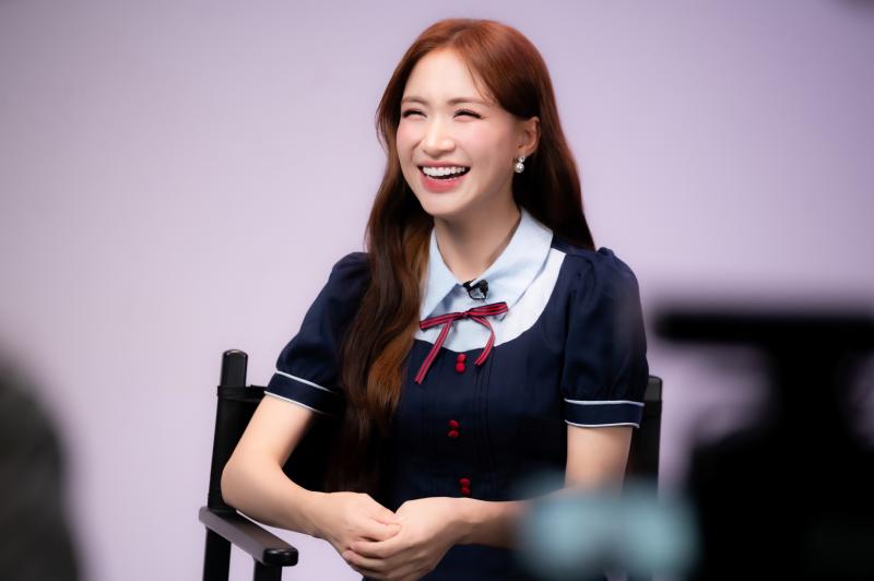 Hoà Minzy: 